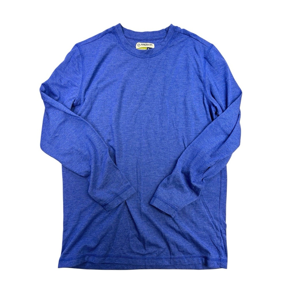Magellan Long Sleeved Blue Moisture Wicking Shirt‎ Small